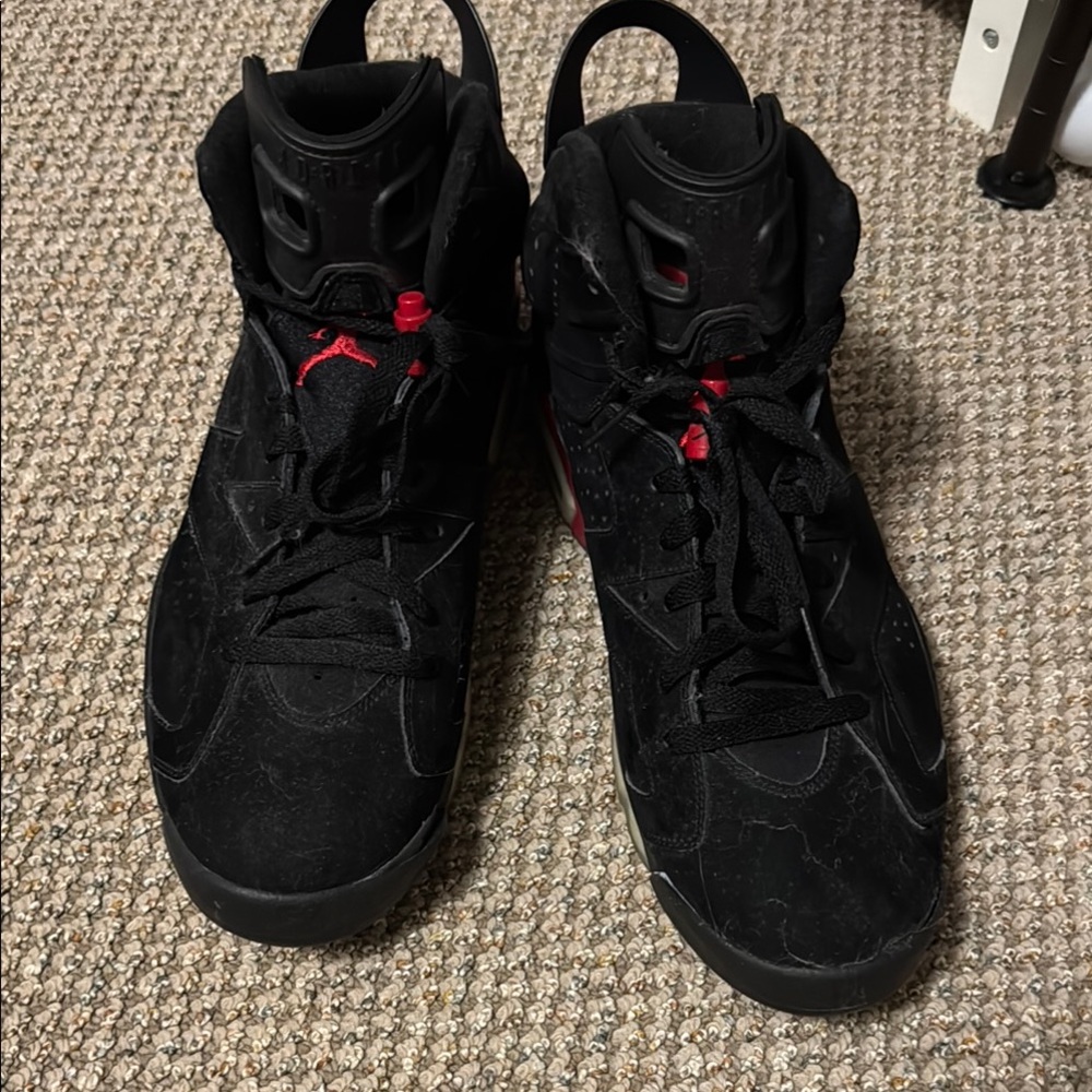 Air Jordan 6 black/red
